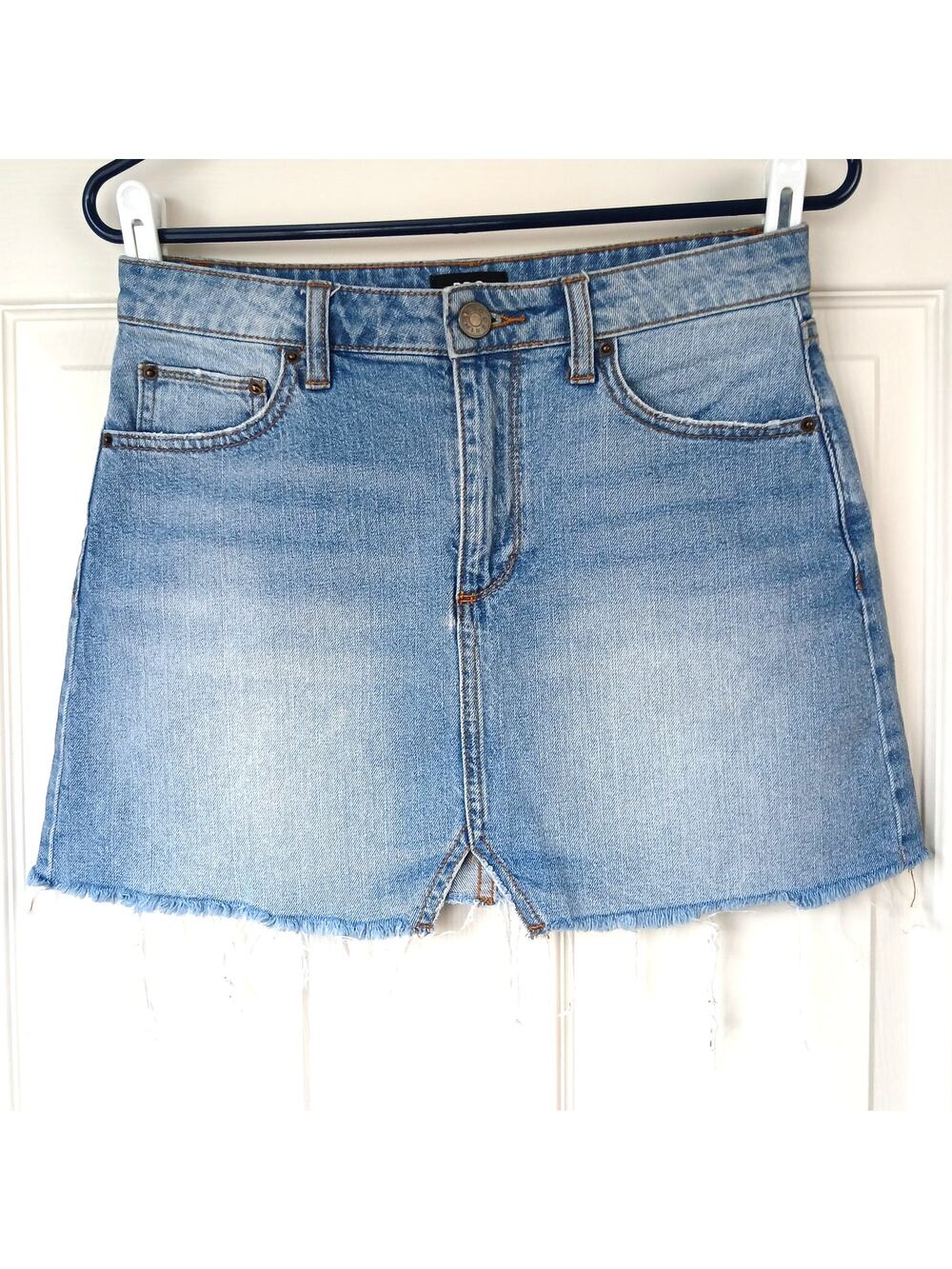 UO BDG Notched Denim Mini Skirt S-P jeans cutoffs frayed light wash notched